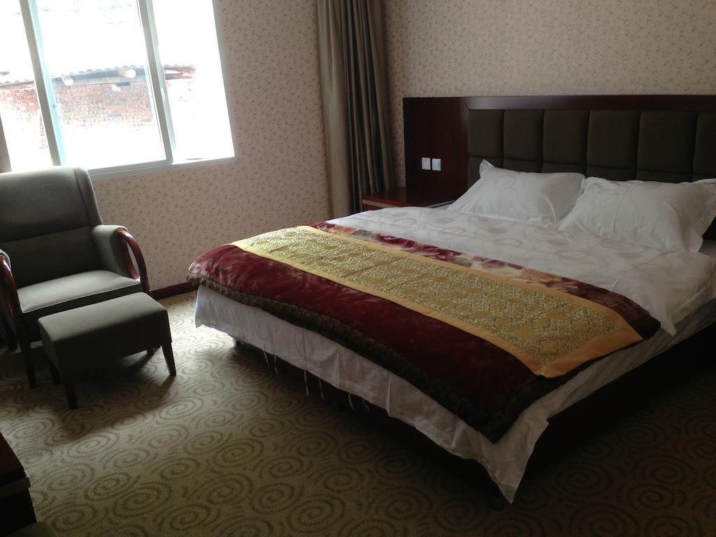 Jiuzhaigou Man Jiang Hong Hotel จิ่วไจ้โกว ห้อง รูปภาพ